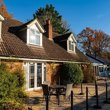 Rivendell Park Hotel Wimborne Minster Exterior photo